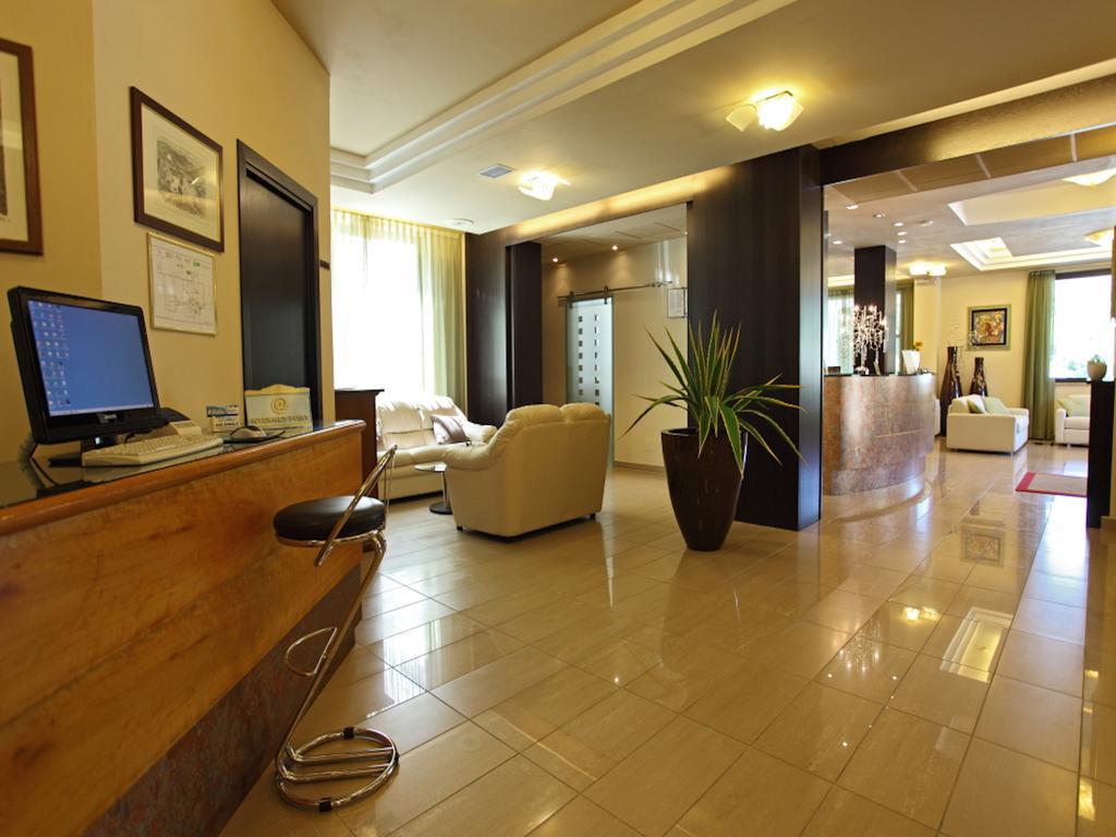 Euro Hotel Pieve Santo Stefano Exterior photo