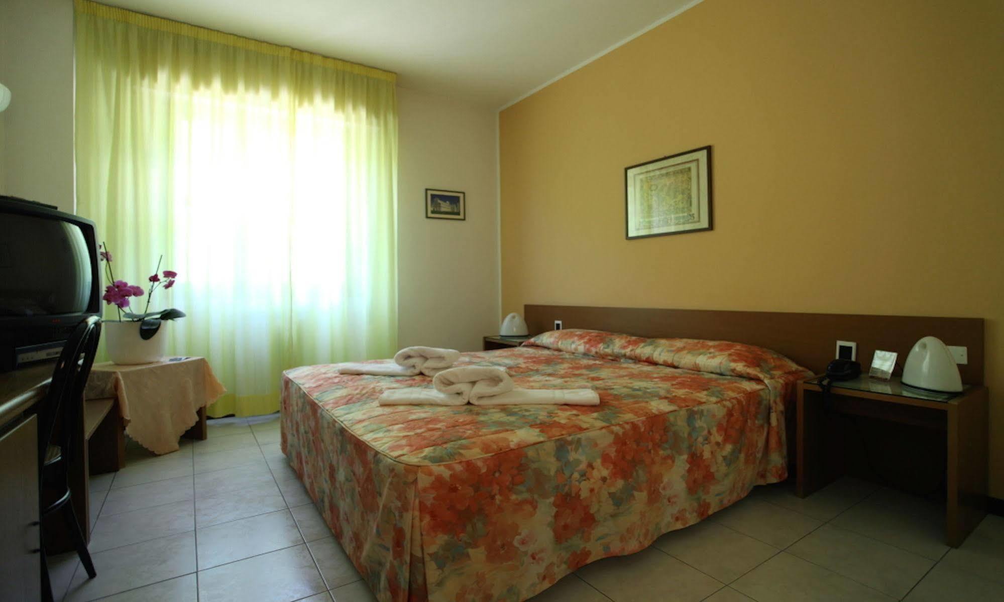 Euro Hotel Pieve Santo Stefano Exterior photo