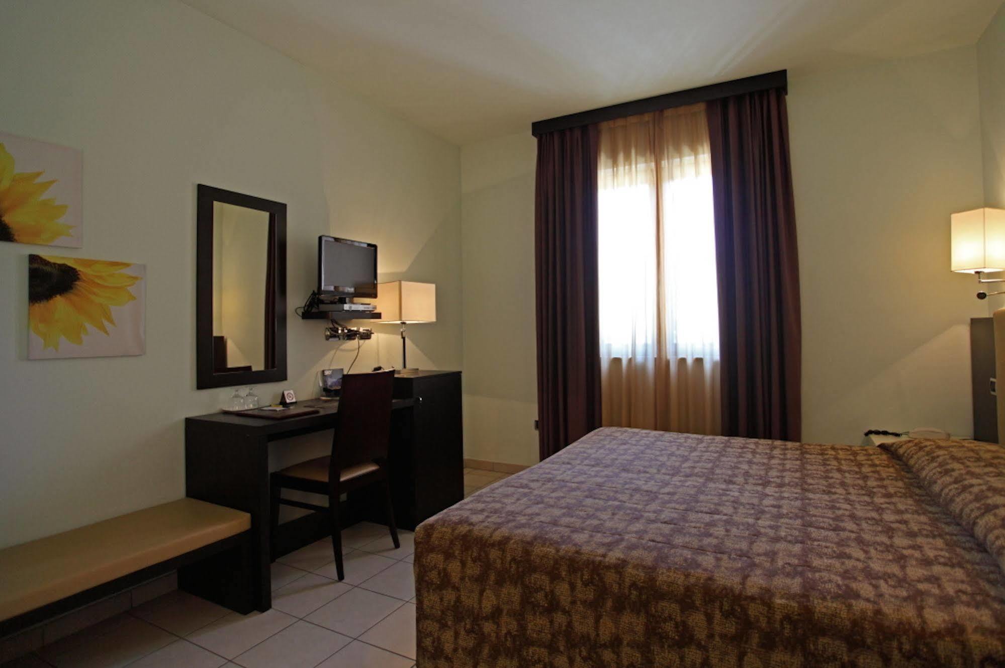 Euro Hotel Pieve Santo Stefano Exterior photo